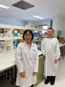 Dr Shuko Suzuki and Dr Onur Sakiragaoglu at Queensland Eye Institute